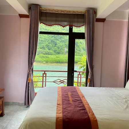 Ho Khanh'S Homestay Фонг Нха Екстериор снимка