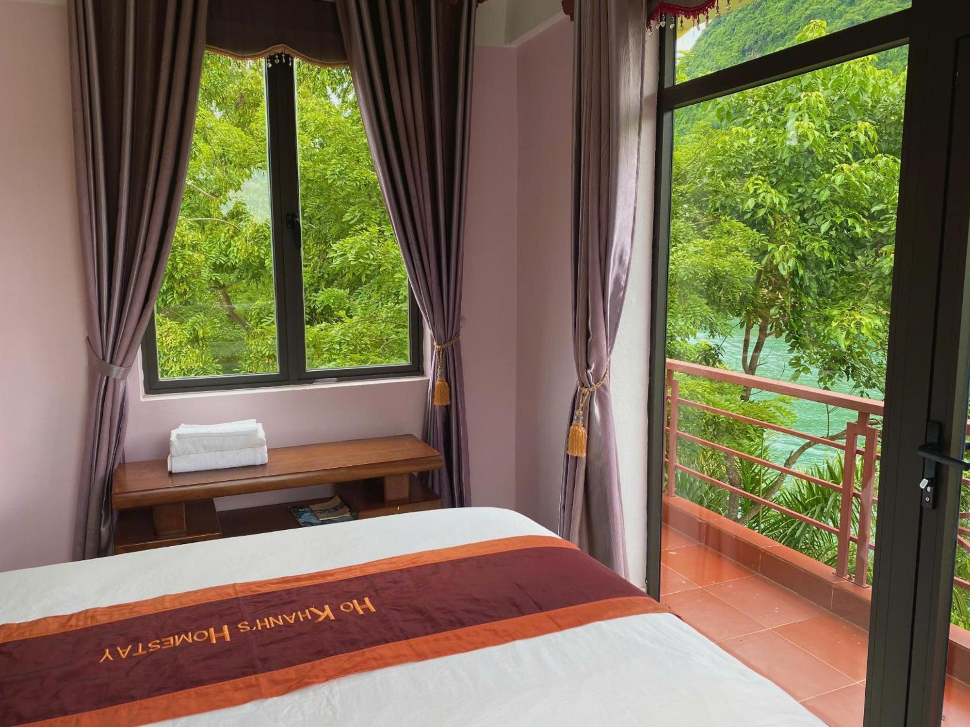Ho Khanh'S Homestay Фонг Нха Екстериор снимка