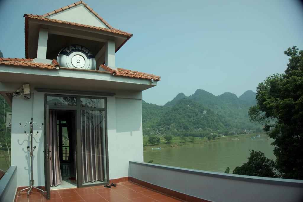 Ho Khanh'S Homestay Фонг Нха Екстериор снимка