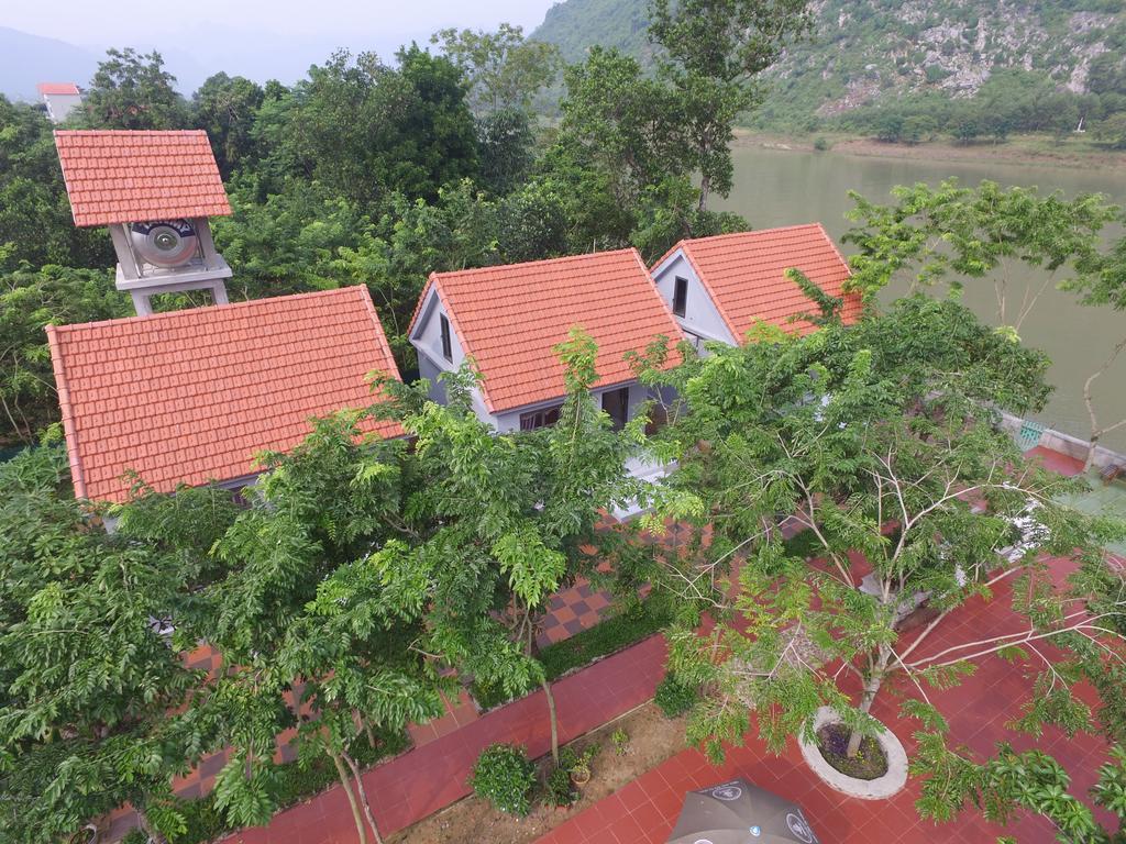 Ho Khanh'S Homestay Фонг Нха Екстериор снимка